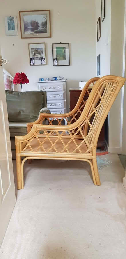 Photo of free 2 ratan chairs (Totteridge HW HP13) #2