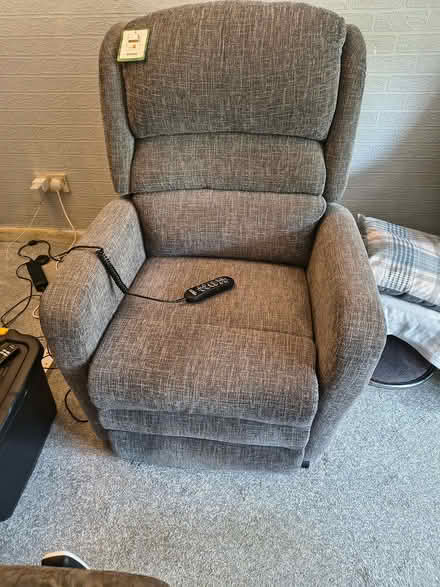 Photo of free Rise recliner chair (Herdings S14) #2