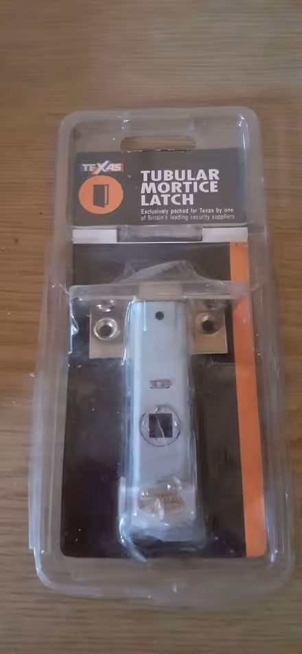 Photo of free Assorted lock/gate hardware (Hellesdon NR6) #1