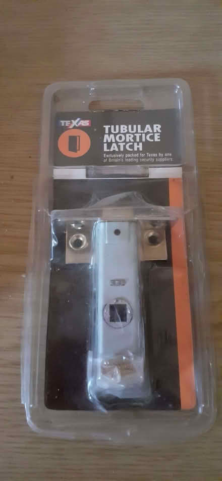 Photo of free Assorted lock/gate hardware (Hellesdon NR6) #1