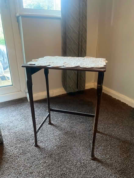 Photo of free Side table (New Malden KT3) #1