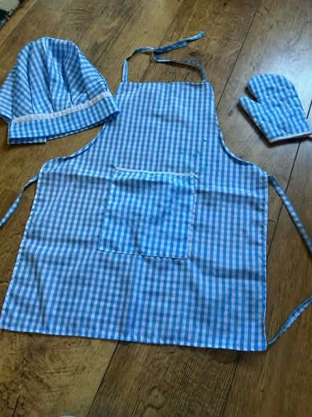 Photo of free Kids chef/kitchen dress up set (Bisley Woking GU24) #1