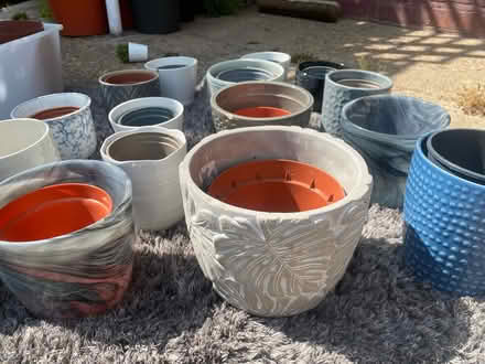 Photo of free Selection of plant pots (New Malden KT3) #2