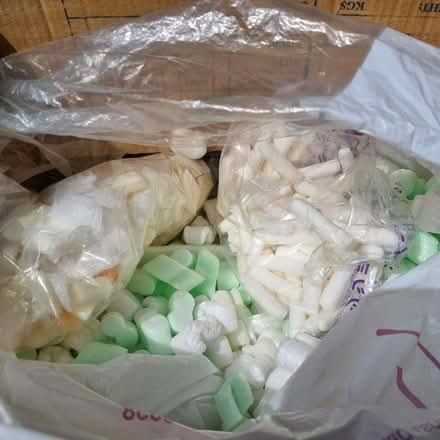 Photo of free Lg box of polystyrene packing beans (CB4 3) #1