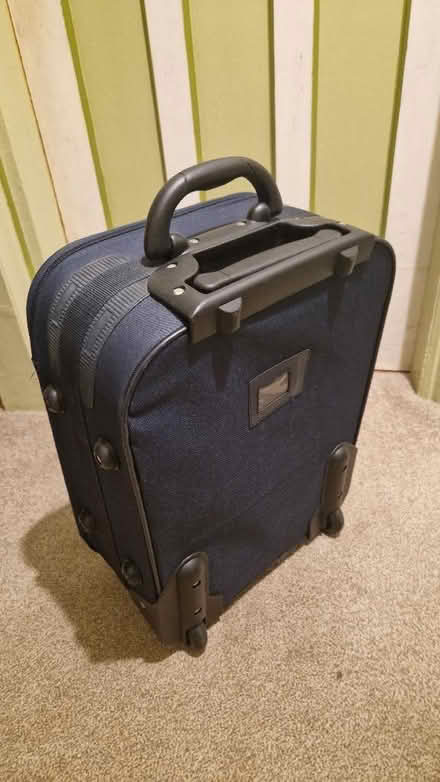 Photo of free Suitcase (Sundorne SY1) #1