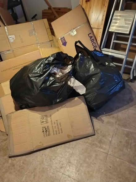 Photo of free Cardboard boxes and paper wrapping for moving house (King's Lynn PE30) #1