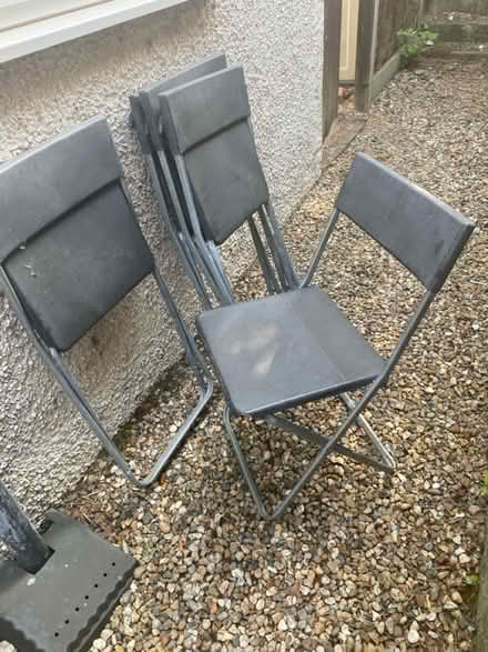 Photo of free 5 garden chairs (Whyteleafe) #1