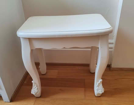 Photo of free Dressing table mirror and stool (Southsea PO4) #1