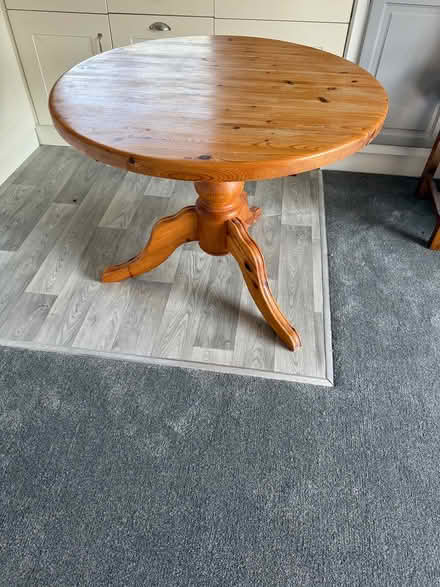 Photo of free Wooden round table (Ruddington NG11) #1