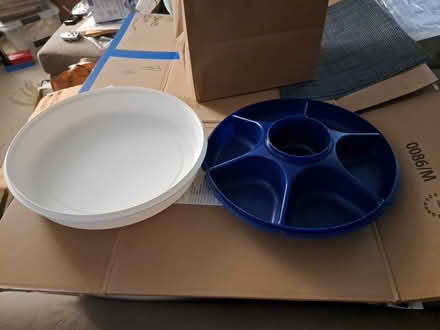 Photo of free Tupperware Serving Center Set (94002 Continentals/Ralston) #1