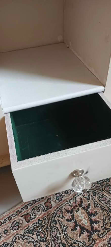 Photo of free Art decor telephone table (Woodseats S8) #2
