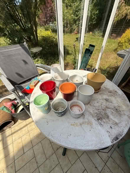 Photo of free Various plant pots for indoor plants (Broxbourne EN10) #1