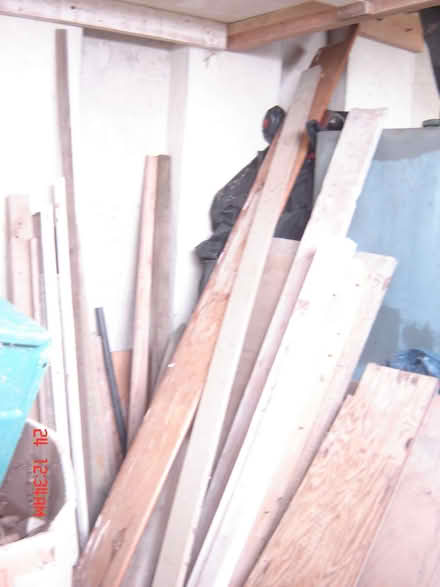 Photo of free Planks (Tunley) #2