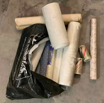 Photo of free Wallpaper remnants (Chorlton M21) #1