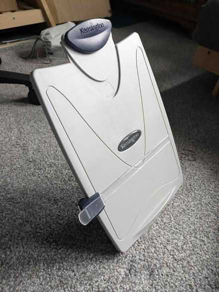 Photo of free A4 document holder (Glasgow G44) #1