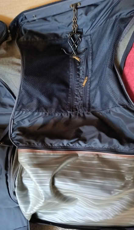 Photo of free Weekend shoulder travel bag (Magnolia 98199) #3