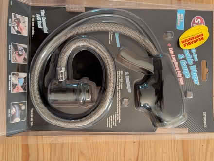 Photo of free Auto Air-Con Recharge Kit (IP9) #3
