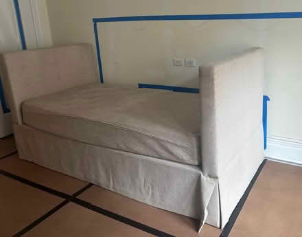 Photo of free Trundle Bed (975 Park Avenue) #1
