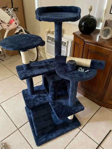 Photo of free NEW Kitty Tower (Hallandale Beach Blvd and US1) #2