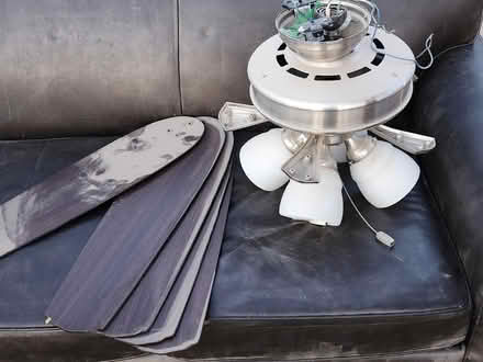 Photo of free Working Ceiling Fan (43rd Ave & Union Hills) #1