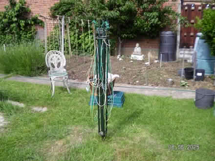 Photo of Rotary washing line- can be broken, damaged for upcycling (New Costessey NR5) #1