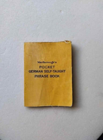 Photo of free Vintage German phrase book (Kennington OX1) #1