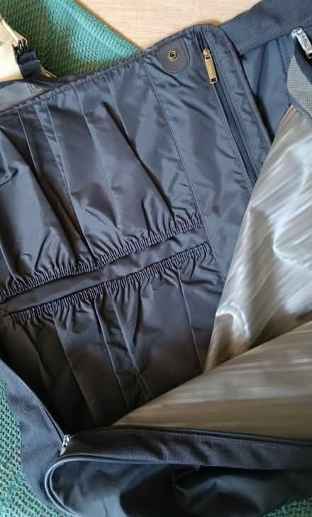 Photo of free Weekend shoulder travel bag (Magnolia 98199) #2