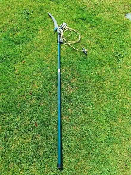 Photo of free Extending tree pruner (Eastwood G46) #1