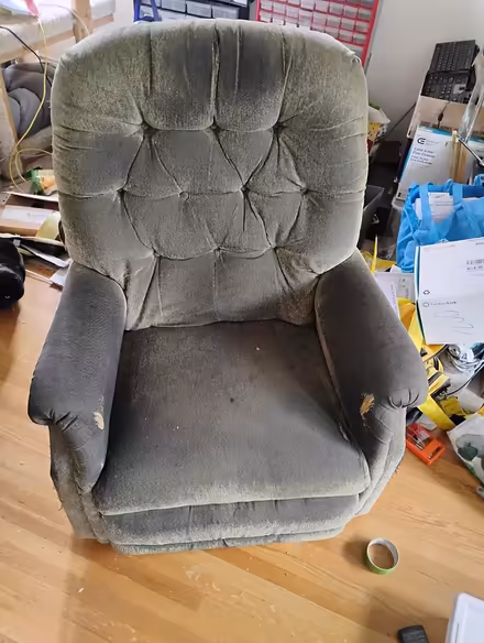 Photo of free 2 recliners (Fremont/Greenwood) #2