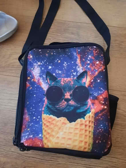 Photo of free New lunch box bag (Morden SM4) #2