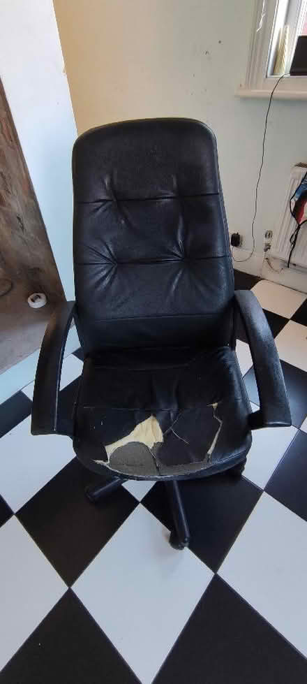 Photo of free Office chair (Chapel Allerton LS8) #3