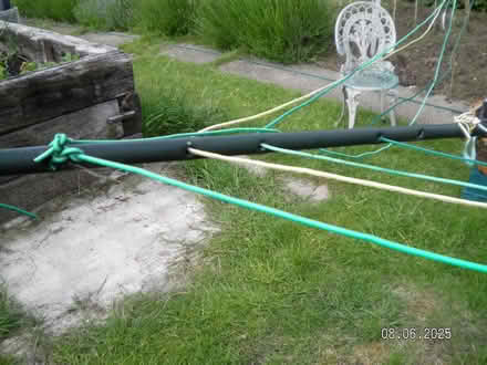 Photo of Rotary washing line- can be broken, damaged for upcycling (New Costessey NR5) #3