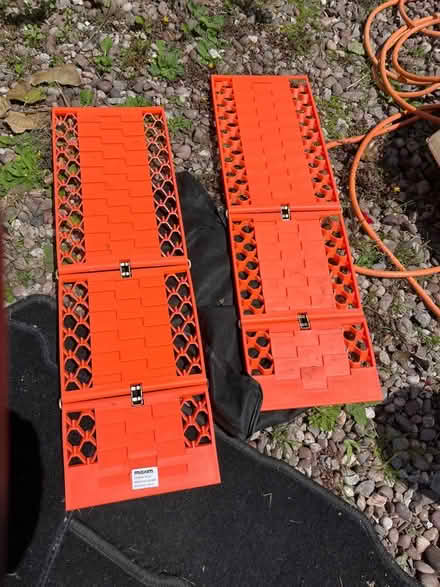 Photo of free Vehicle thingys! (Little Neston CH64) #1