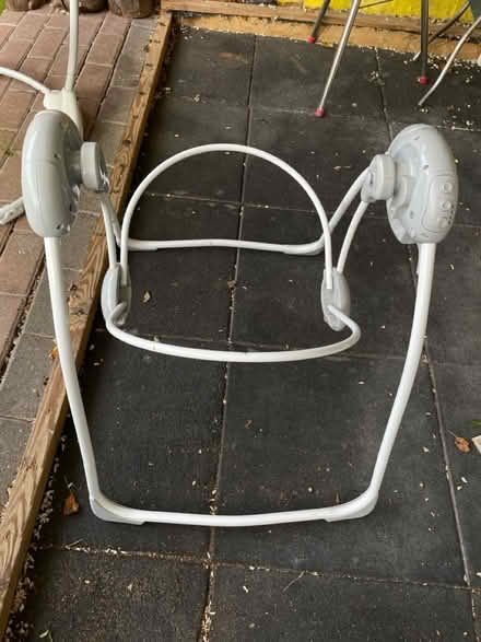Photo of free Baby swing (Se279) #1