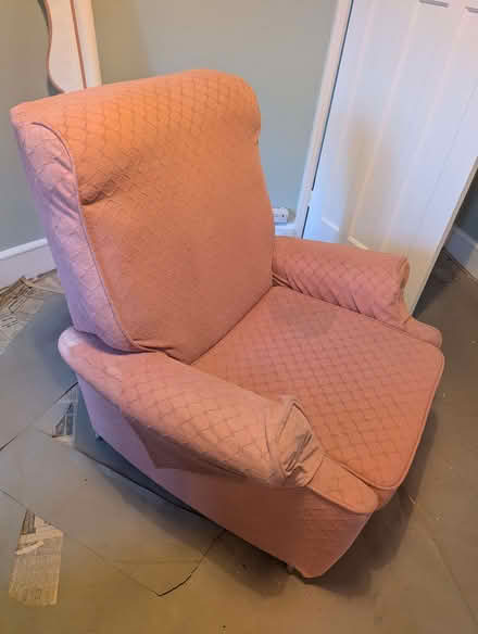 Photo of free Large fabric chair (Potters Bar EN6) #1