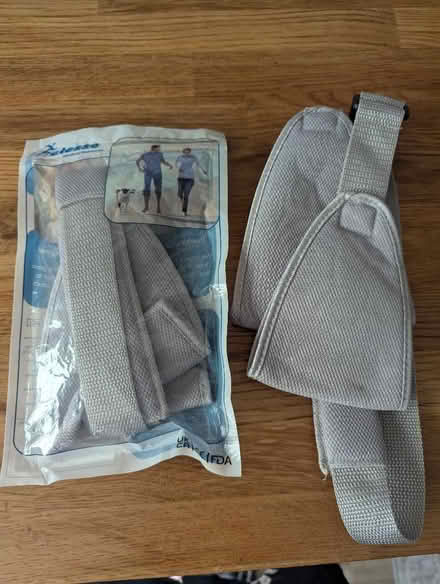 Photo of free Adjustable arm sling (Grangeway area NN10) #1