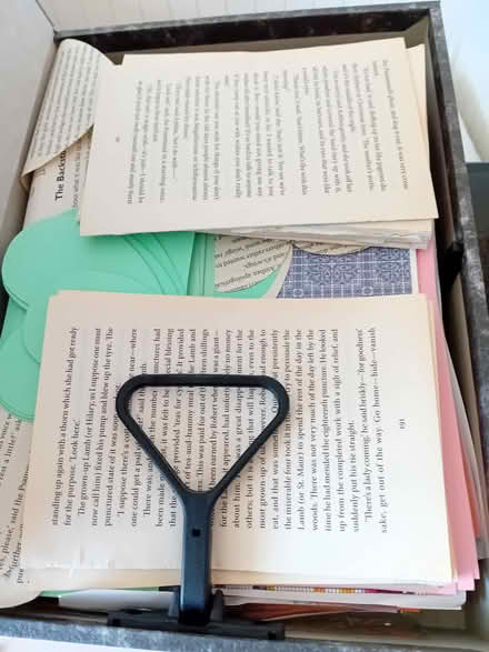 Photo of free Embosser and card (Vale LA1) #3