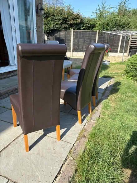 Photo of free Dinning room chairs (Barling SS3) #1