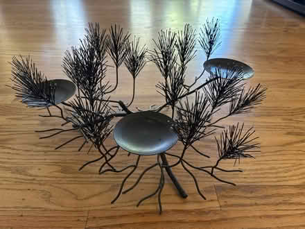 Photo of free Centerpiece or fireplace decor (Highland Ave, RWC) #1