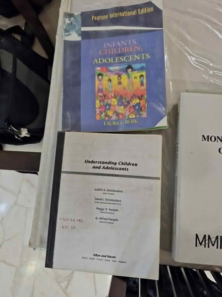 Photo of free Montessori training notes, books (Marsiling rise, 730128) #2