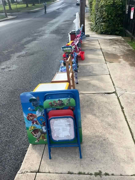 Photo of free Kids items (E 5th St, Waynesboro) #1