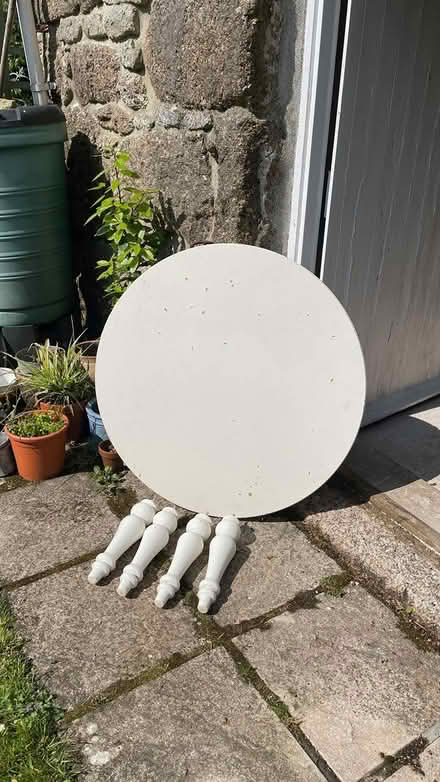 Photo of free Circular table with drawer (TR19) #1