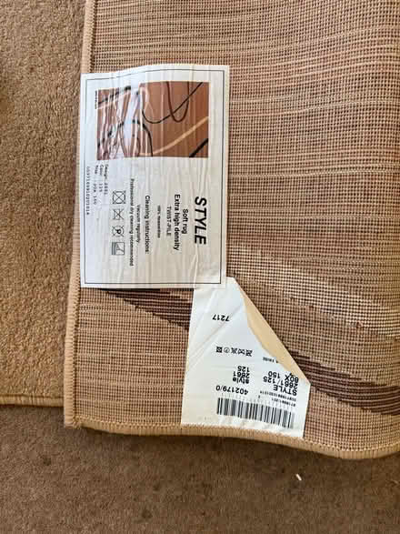 Photo of free Rug 80x150 (Broxbourne EN10) #2