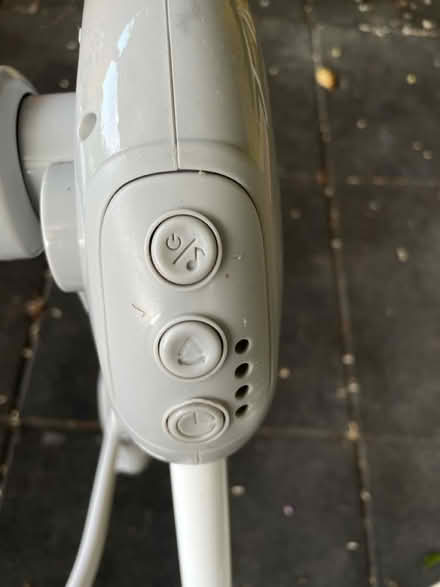 Photo of free Baby swing (Se279) #3