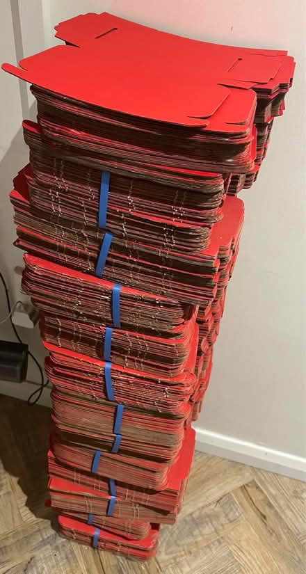 Photo of free Small flat pack boxes (Wainscott) #2