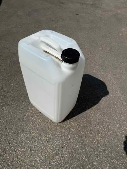 Photo of free 25ltr Drums (NG16) #2