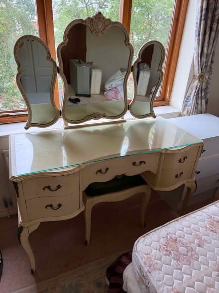 Photo of free Cream vintage bedroom set (Birkdale, Southport) #2