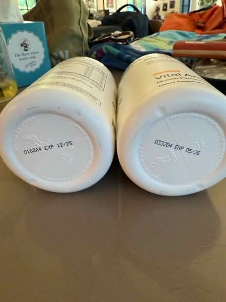 Photo of free Momentous amino acids (95070) #2