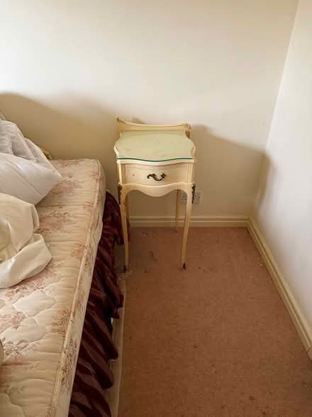 Photo of free Cream vintage bedroom set (Birkdale, Southport) #4