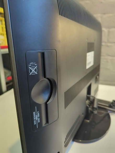 Photo of free 23" led TV Freeview built in (TQ12) #3